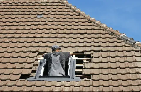 Pose de velux - Rouilly-Saint-Loup